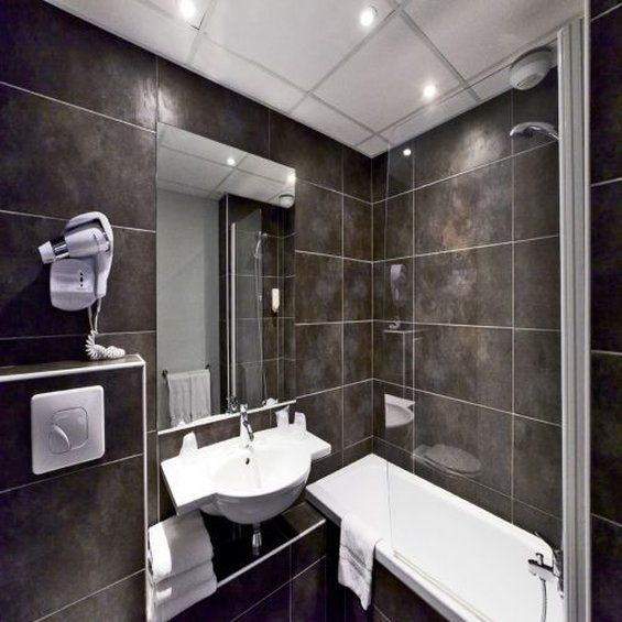 Hotel Kyriad La Rochelle Centre Ville מראה חיצוני תמונה